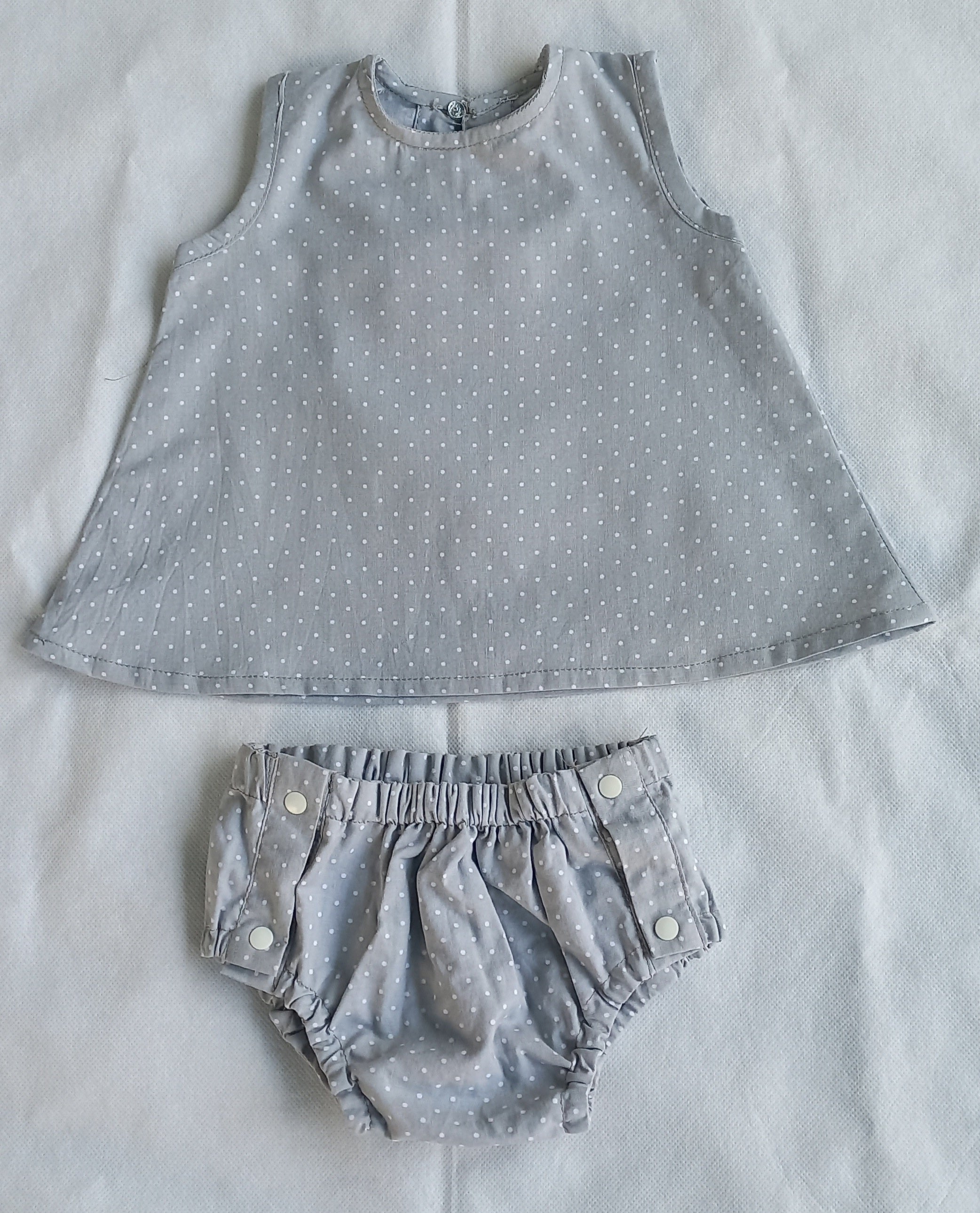 A line top and diaper cover 3 to 6 months